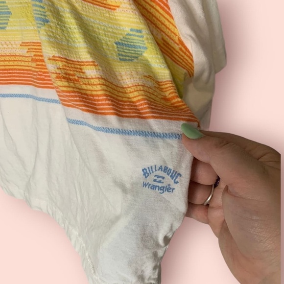 Billabong x Wrangler Border Line Boxy Cropped Tee, Size S - Picture 6 of 10